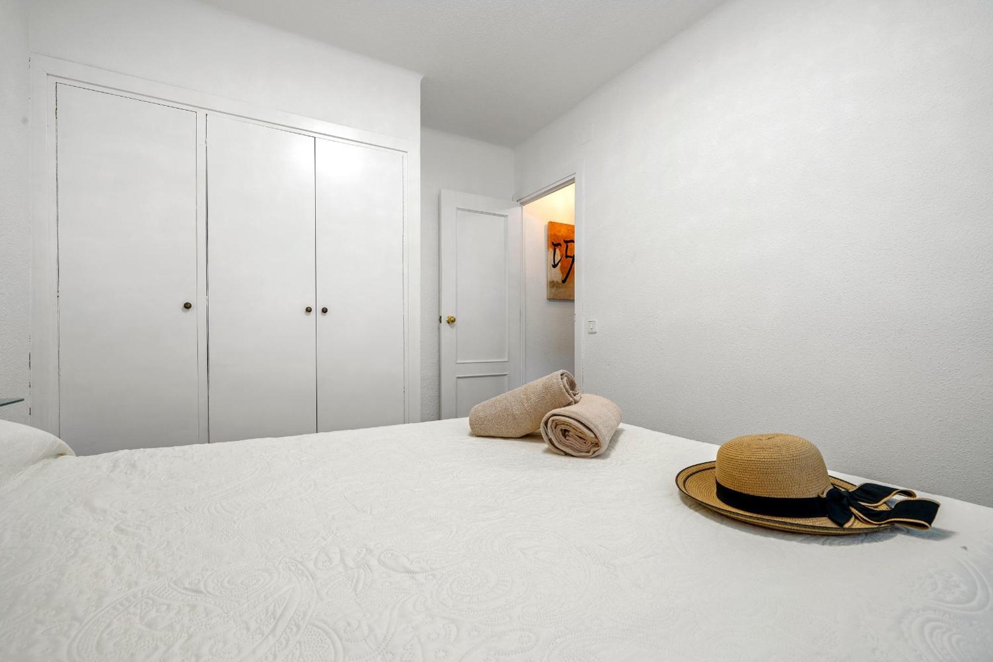 Hauzify I Apartaments Reddis Cambrils Esterno foto