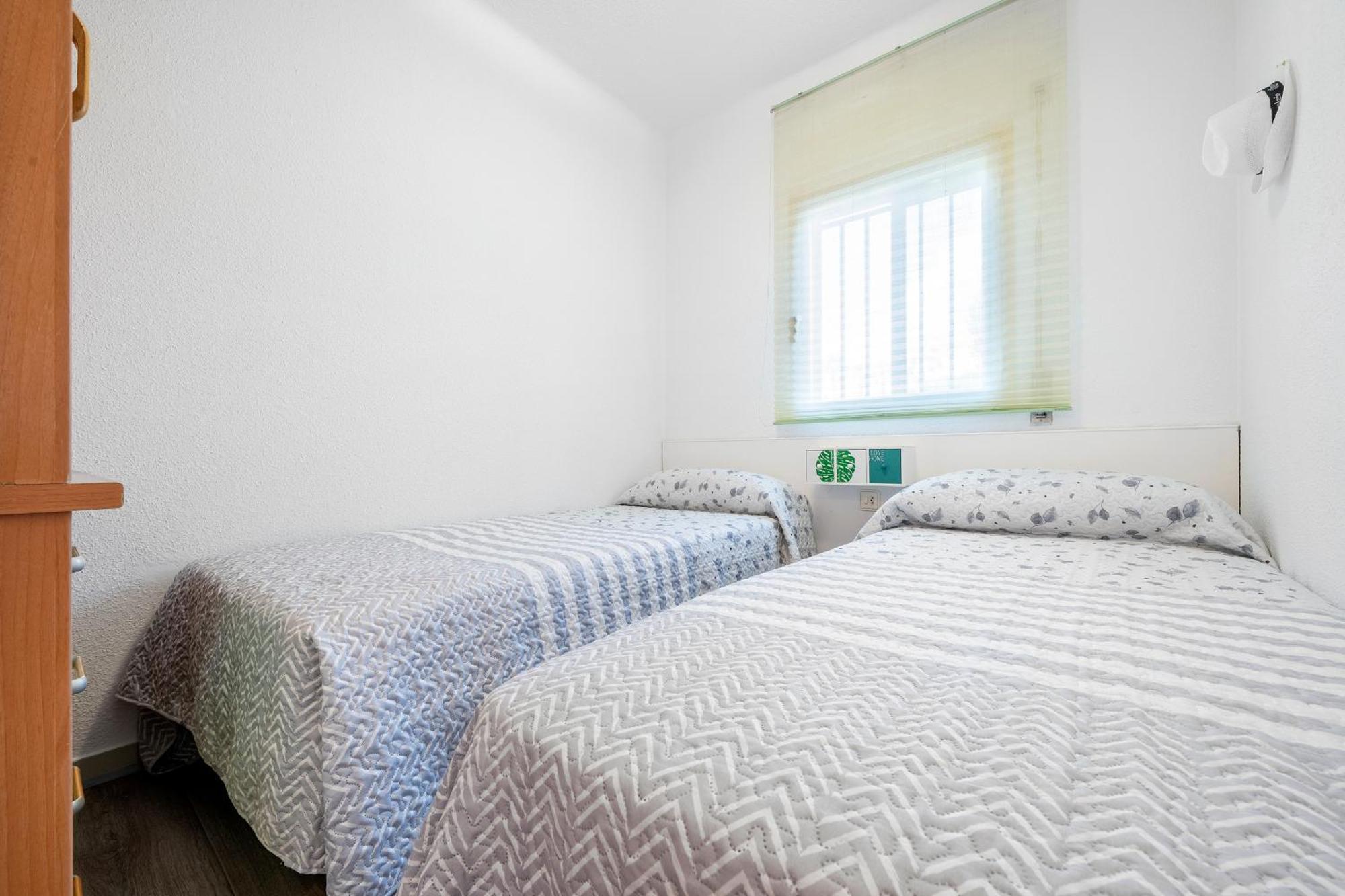 Hauzify I Apartaments Reddis Cambrils Esterno foto